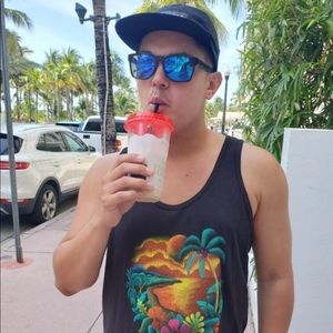 Meet your Posher, Nestor